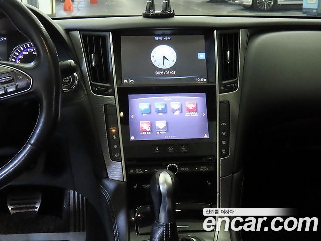 Infiniti Q50 2014 — photo 11