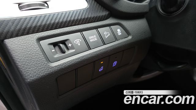Hyundai Santafe 2016 — photo 17