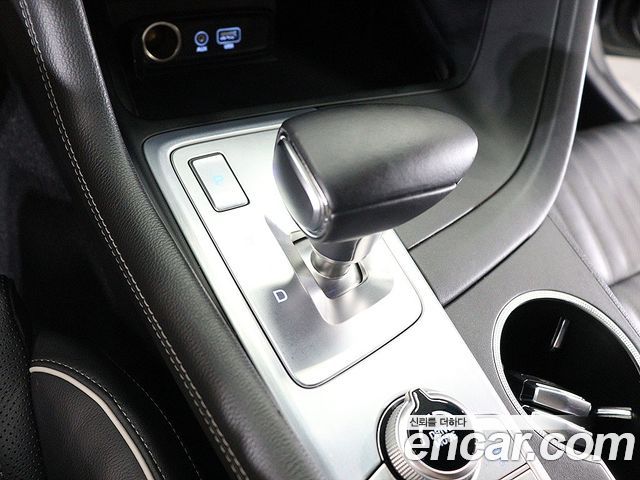 Genesis G70 2018 — photo 8