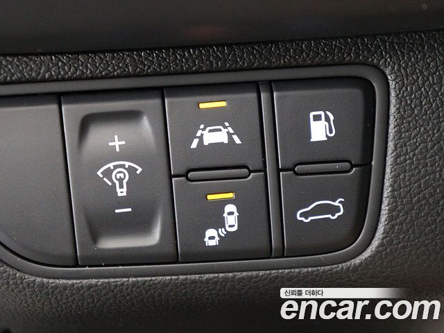Genesis G70 2018 — photo 13