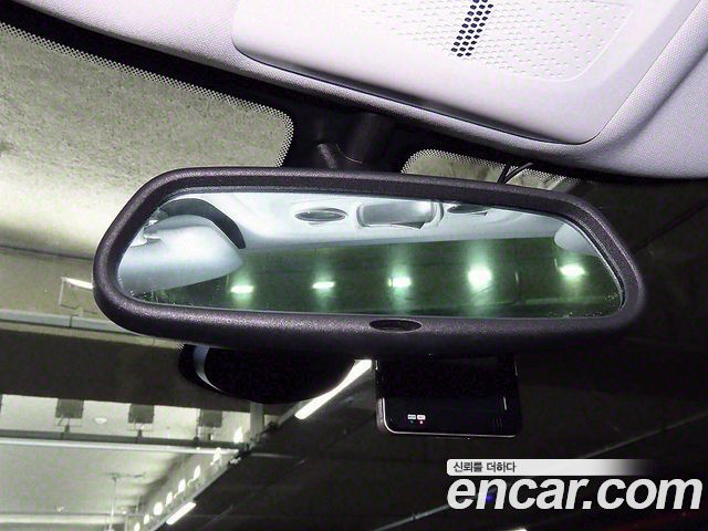 Peugeot 2008 2015 — photo 15