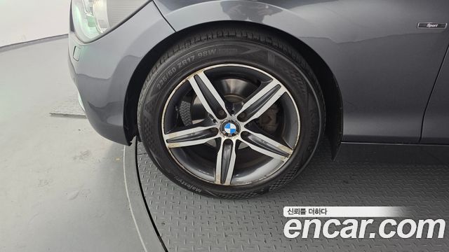 BMW 1-Series 2013 — photo 5