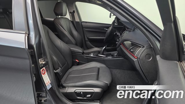 BMW 1-Series 2013 — photo 10
