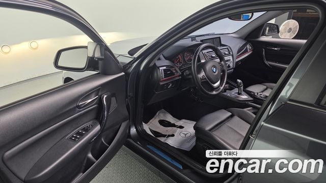 BMW 1-Series 2013 — photo 11