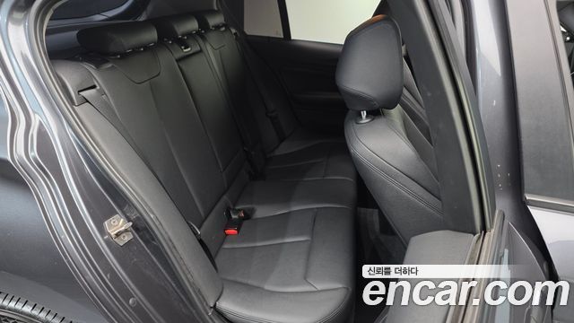 BMW 1-Series 2013 — photo 12