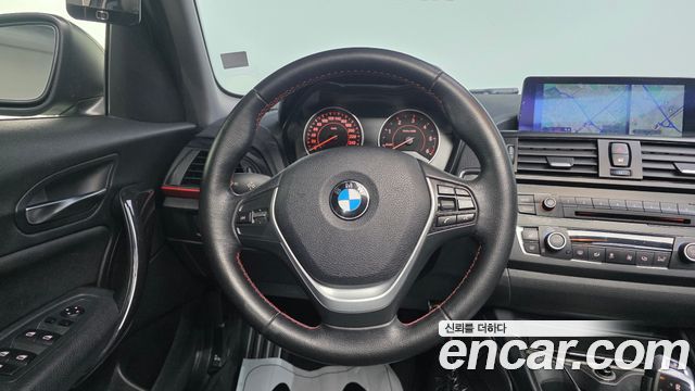 BMW 1-Series 2013 — photo 13
