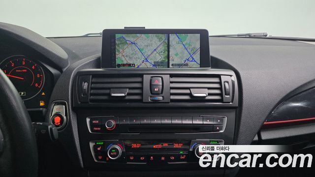 BMW 1-Series 2013 — photo 14