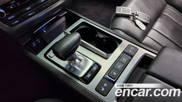 Genesis G80 2018 — photo 9