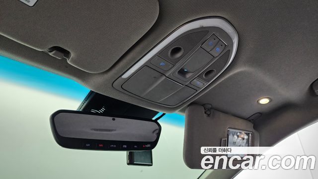Genesis G80 2018 — photo 17