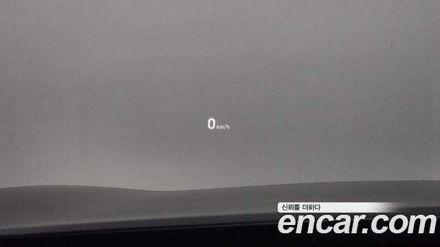 Genesis G80 2018 — photo 19