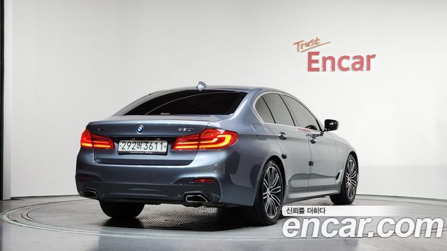 BMW 5-Series 2019 — photo 2