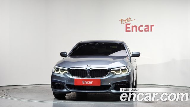 BMW 5-Series 2019 — photo 3