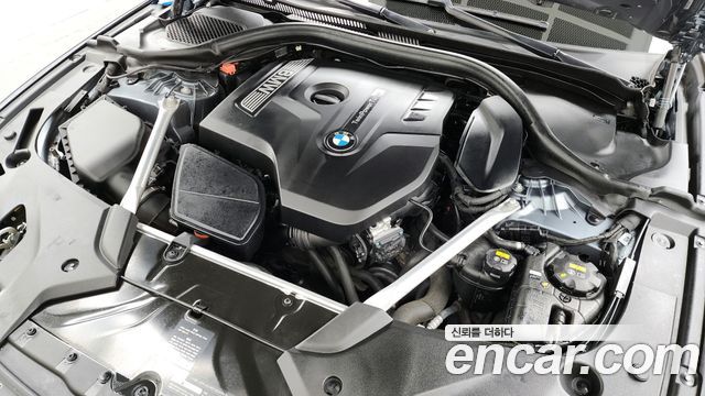 BMW 5-Series 2019 — photo 6