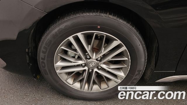 Hyundai Grandeur 2017 — photo 5