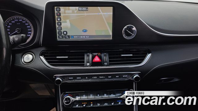 Hyundai Grandeur 2017 — photo 14