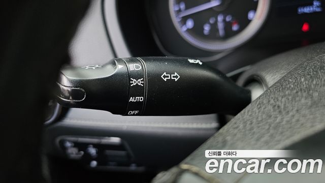 Hyundai Grandeur 2017 — photo 18