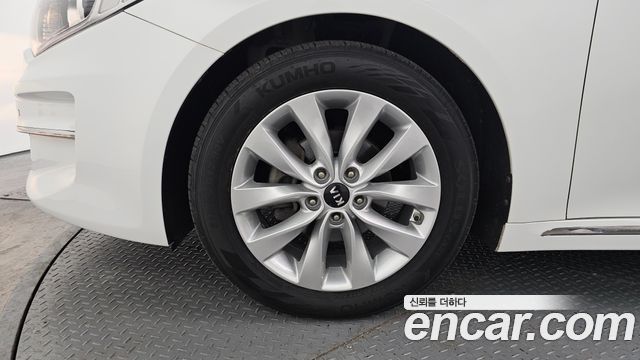 Kia K5 2017 — photo 5