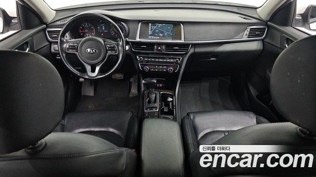 Kia K5 2017 — photo 7