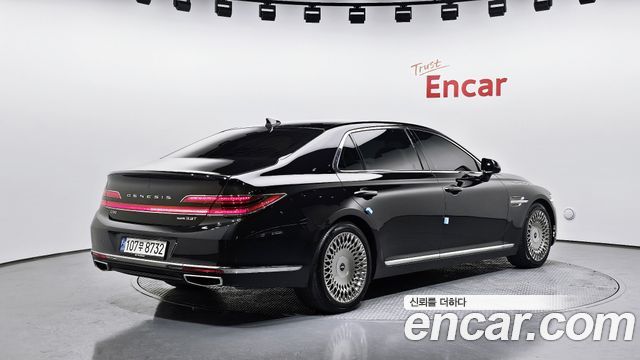 Genesis G90 2019 — photo 2