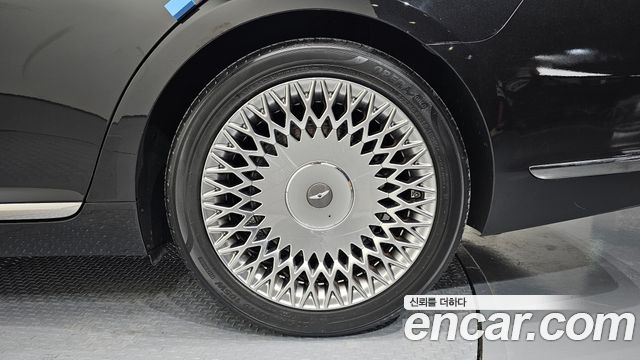 Genesis G90 2019 — photo 5