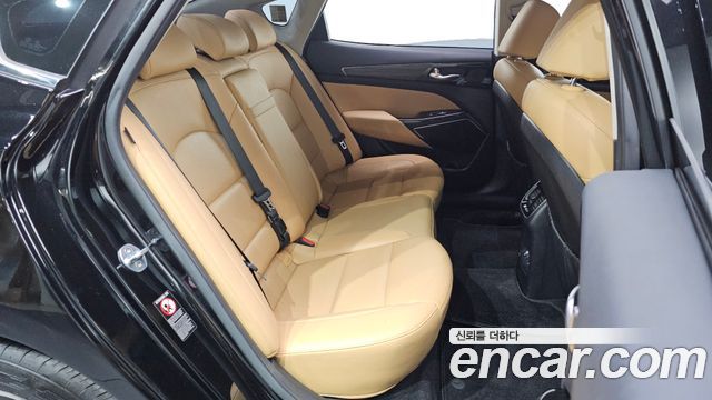 Kia K7 2021 — photo 12