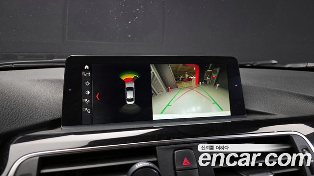 BMW 3-Series 2018 — photo 15