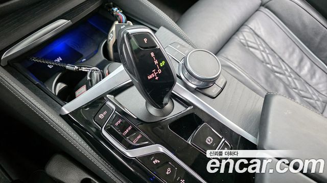 BMW Gran Turismo 2021 — photo 9