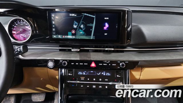 Kia Canival 2023 — photo 12