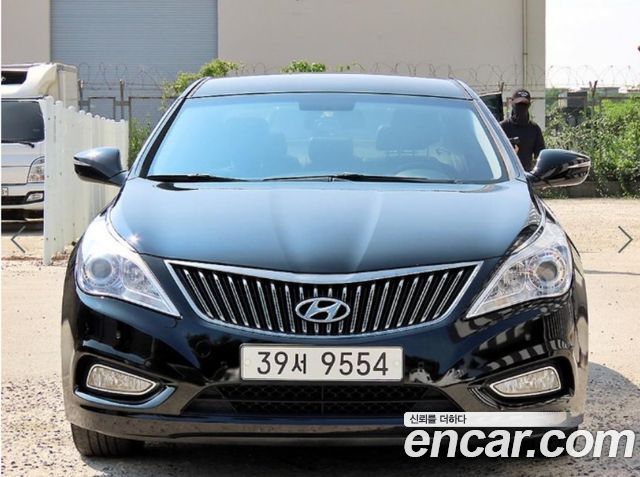 Hyundai Grandeur 2013 — photo 1