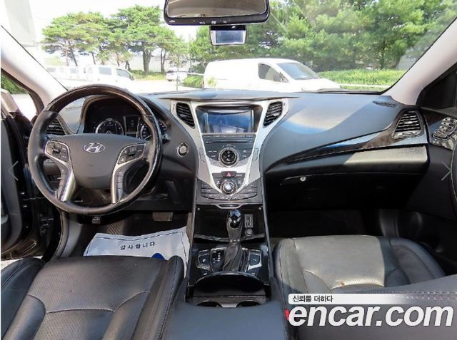 Hyundai Grandeur 2013 — photo 7