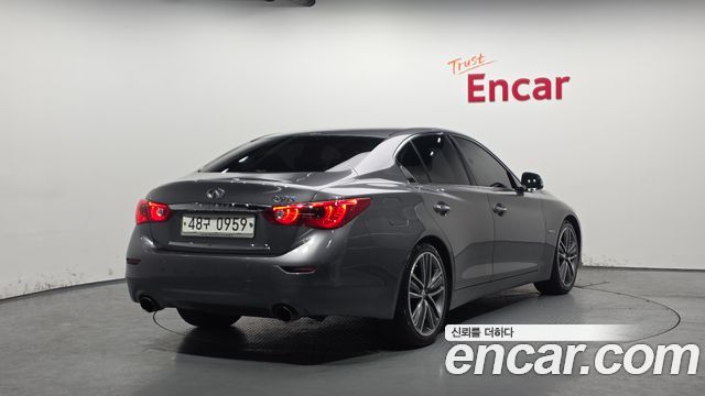 Infiniti Q50 2016 — photo 2