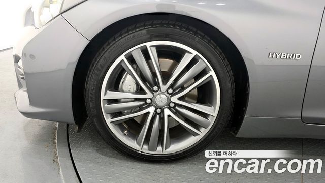 Infiniti Q50 2016 — photo 5