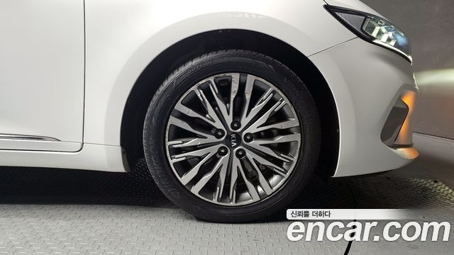 Kia K7 2020 — photo 5