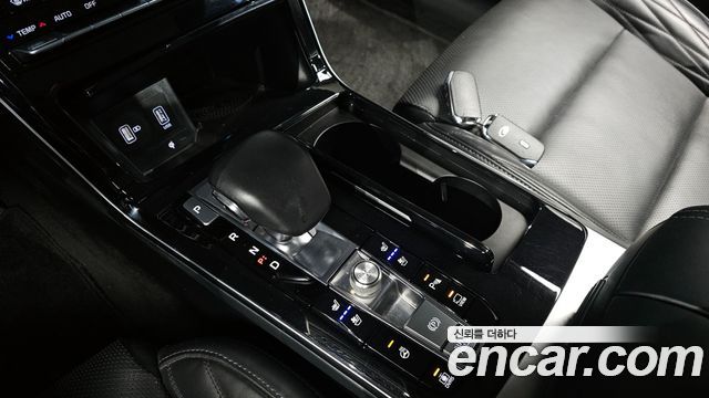 Kia K7 2020 — photo 9