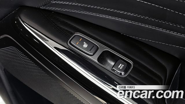 Kia K7 2020 — photo 17