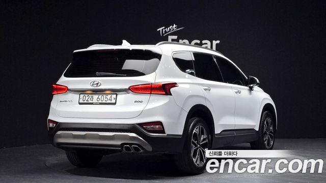 Hyundai Santafe 2019 — photo 2