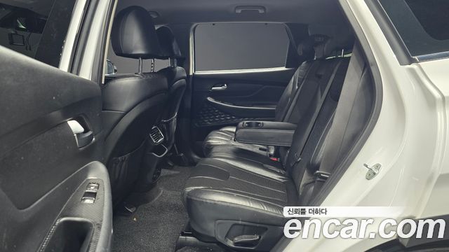 Hyundai Santafe 2019 — photo 12