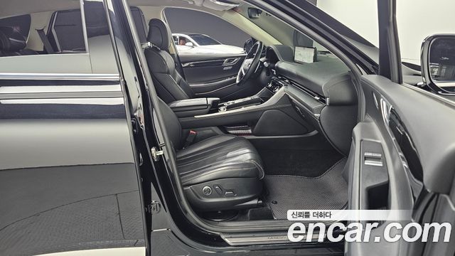 Genesis GV80 2022 — photo 11