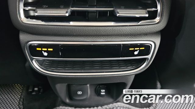 Genesis GV80 2022 — photo 19