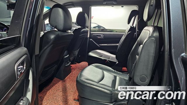 KG Mobility KORANDO 2017 — photo 12