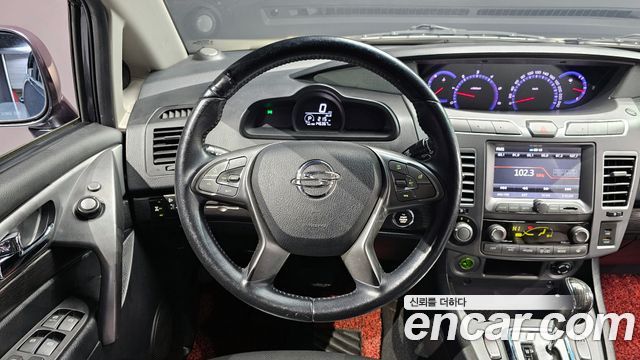KG Mobility KORANDO 2017 — photo 13