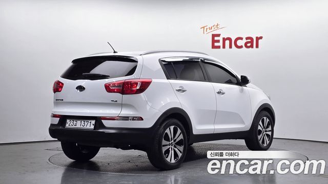 Kia Sportage 2012 — photo 2