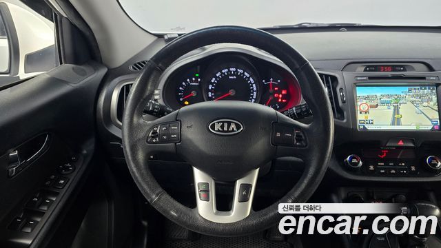 Kia Sportage 2012 — photo 13