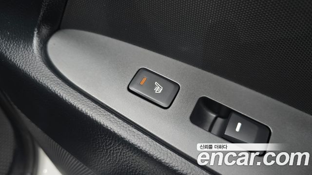 Kia Sportage 2012 — photo 18