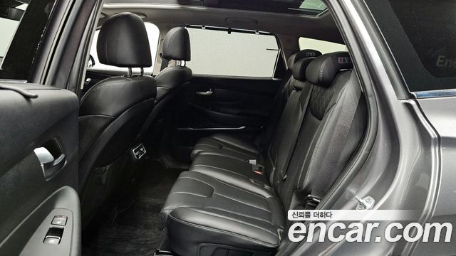 Hyundai Santafe 2022 — photo 12