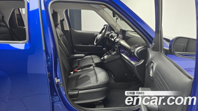 Hyundai Casper 2023 — photo 11
