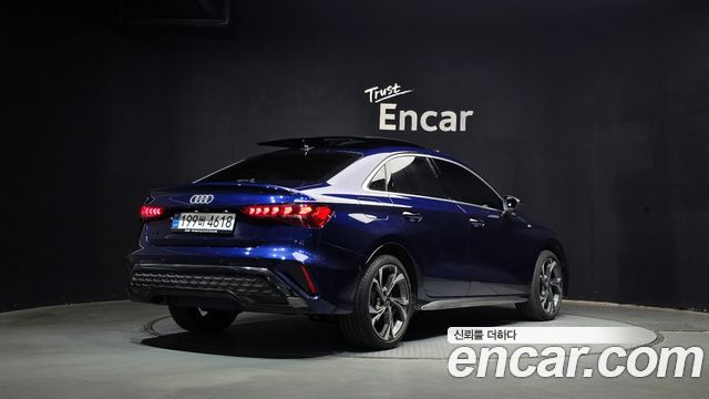 Audi A3 2025 — photo 2