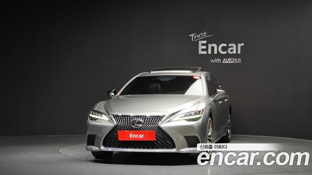 Lexus LS 2023 — photo 3