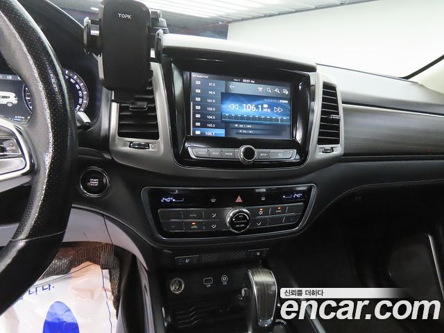 KG Mobility Rexton 2018 — photo 10
