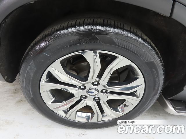 KG Mobility Rexton 2018 — photo 20